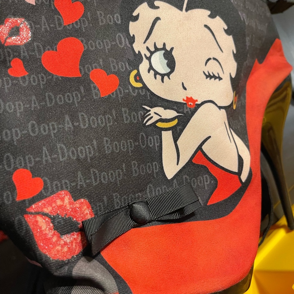 Black and Red Betty Boop heel purse